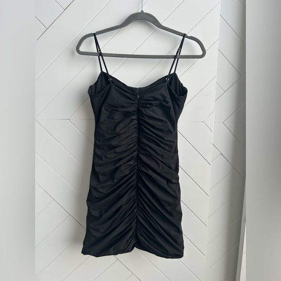 Women’s Aritzia Babaton Black Ruched Dress Size 4 - Picture 3 of 6